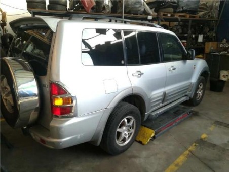 PILOTO DEFENSA TRASERO IZQUIERDO Mitsubishi MONTERO 3 2 DI-D 