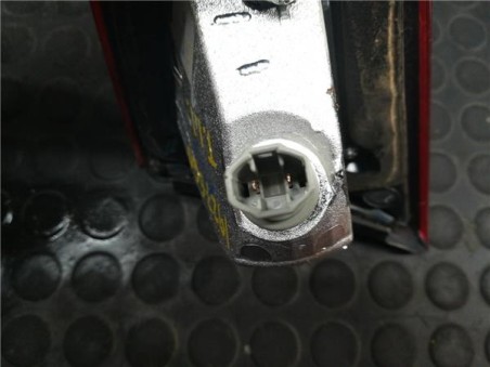 Piloto Porton Trasero Izquierdo Mazda 2 LIM  1 5 16V 