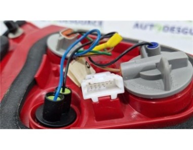 Piloto Porton Trasero Derecho Kia Rio  1 2 Edition 7 [1 2 Ltr  - 62 kW CAT]