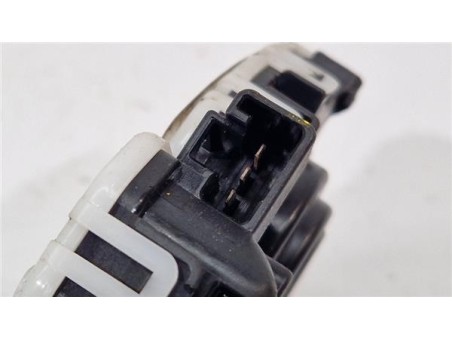 Cerradura Porton Mazda CX-3  1 5 Center-Line [1 5 Ltr  - 77 kW Diesel CAT]