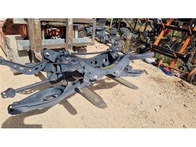 Puente Trasero Mazda 3 Berlina / Sedán  2 2 Evolution [2 2 Ltr  - 110 kW Turbodiesel CAT]