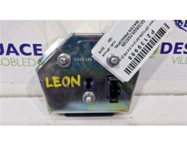 Maneta Exterior Porton Seat Leon  2 0 FR [2 0 Ltr  - 135 kW TDI]