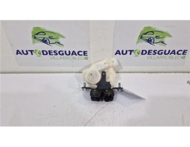 Cerradura Porton Toyota Yaris  1 3 Active [1 3 Ltr  - 73 kW 16V CAT]