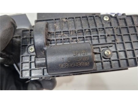 Cerradura Porton Peugeot 3008  1 6 Premium [1 6 Ltr  - 80 kW HDi FAP CAT ]