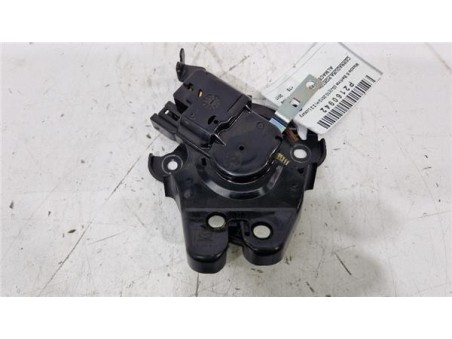 Cerradura Porton Mazda 6 Berlina  2 2 Luxury [2 2 Ltr  - 129 kW Turbodiesel CAT]