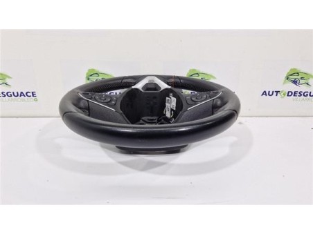 Volante Opel Crossland X  1 2 Design Line [1 2 Ltr  - 81 kW]