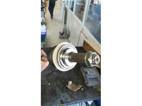 Transmision Delantera Derecha Subaru LEGACY BERL /FAMILIAR B12 2 5 16V 