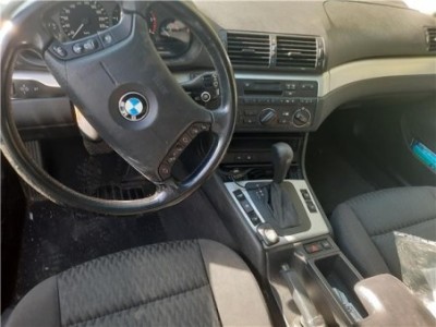 BMW Serie 3 Berlina  3 0 330d [3 0 Ltr  - 135 kW 24V Turbodiesel CAT] 2