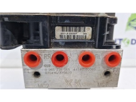 Nucleo Abs Toyota Auris  2 2 Sport [2 2 Ltr  - 130 kW D-CAT]