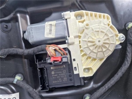 Elevalunas Electrico Delantero Izquierdo Volkswagen Passat Berlina  2 0 TDI 16V
