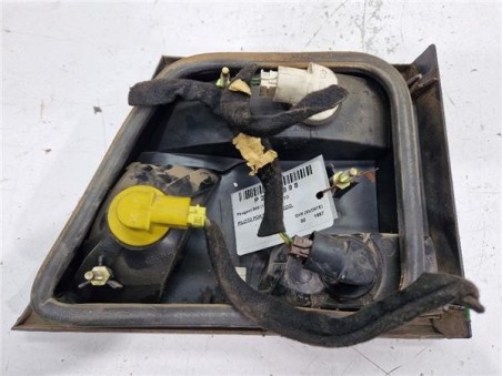 Piloto Porton Trasero Izquierdo Peugeot 806  1 9 TD