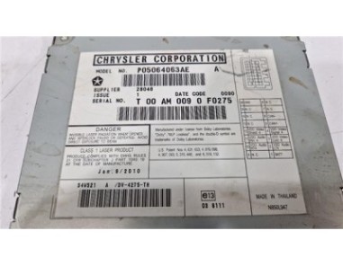 Radio / Cd Chrysler Grand Voyager  2 8 LX [2 8 Ltr  - 120 kW CRD CAT]