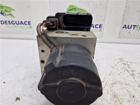 Nucleo Abs Ford ESCORT BERLINA/TURNIER 1 8 D 