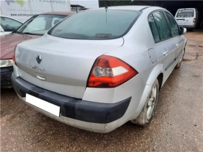 Renault MEGANE II Sedán  1 5 dCi 2