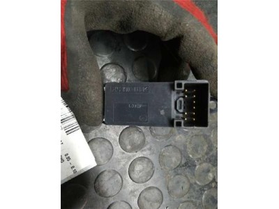 Botonera Puerta Delantera Derecha Mazda 5 BERL  2 0 D