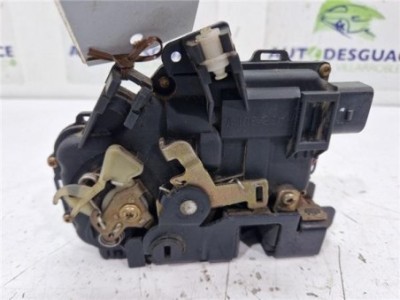 Cerradura Puerta Trasera Izquierda Audi A6 BERLINA 1 8 20V Turbo  2
