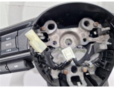 Volante Mazda 2 Berlina  1 5 Zenith [1 5 Ltr  - 66 kW 16V CAT]