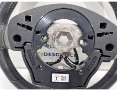 Volante Mazda 2 Berlina  1 5 Zenith [1 5 Ltr  - 66 kW 16V CAT]