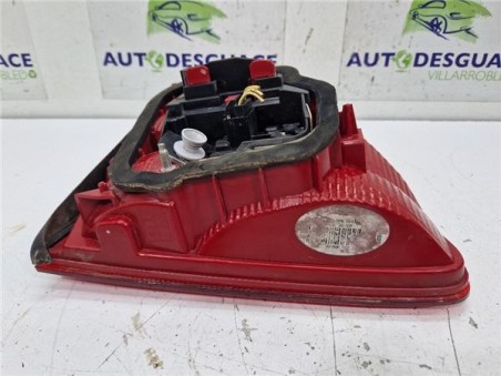 Piloto Porton Trasero Derecho Volkswagen Touran  1 6 Advance [1 6 Ltr  - 77 kW TDI DPF]