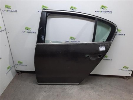 Puerta Trasera Izquierda Volkswagen Passat Berlina  2 0 Exclusive BlueMotion [2 0 Ltr  - 103 kW TDI]