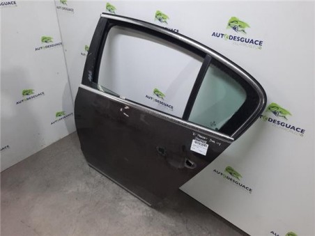 Puerta Trasera Izquierda Volkswagen Passat Berlina  2 0 Exclusive BlueMotion [2 0 Ltr  - 103 kW TDI]