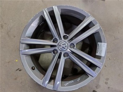 JUEGO LLANTAS Volkswagen Golf VII  2 0 Advance BlueMotion Tech  [2 0 Ltr  - 110 kW TDI]