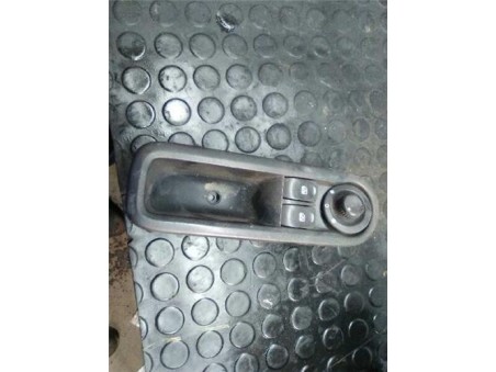 Botonera Puerta Delantera Izquierda Renault CLIO III 1 5 dCi D FAP 