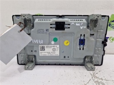 PANTALLA NAVEGADOR Volkswagen Golf VII  2 0 Advance BlueMotion Tech  [2 0 Ltr  - 110 kW TDI] 2