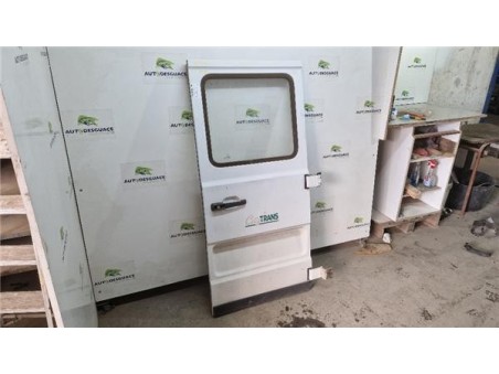 Puerta Trasera Derecha Mercedes-Benz 100 Furgón  D 