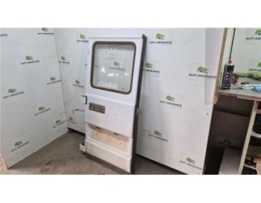 Puerta Trasera Izquierda Mercedes-Benz 100 Furgón  D 