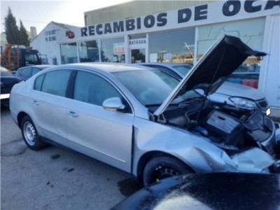 Piloto Porton Trasero Izquierdo Volkswagen Passat Berlina  2 0 Individual [2 0 Ltr  - 103 kW TDI]