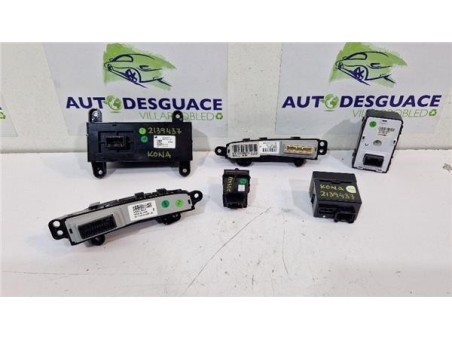 Conjunto Interruptores Hyundai Kona  1 0 Essence 2WD [1 0 Ltr  - 88 kW TGDI CAT]