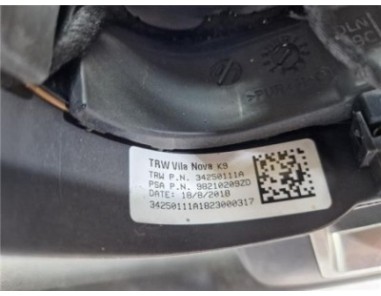 Volante Citroen Berlingo Combi  1 5 Feel M [1 5 Ltr  - 75 kW Blue-HDI FAP]