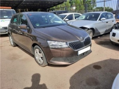 Skoda Fabia  1 0 Ambition [1 0 Ltr  - 55 kW MPI] 2
