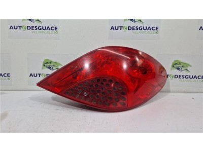 Piloto Trasero Derecho Peugeot 207  1 4
