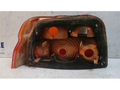 Piloto Trasero Derecho Ford ESCORT BERLINA/TURNIER 1 8 16V 