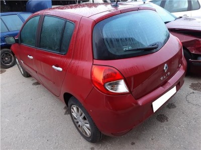 Renault CLIO III 1 5 dCi D FAP  2