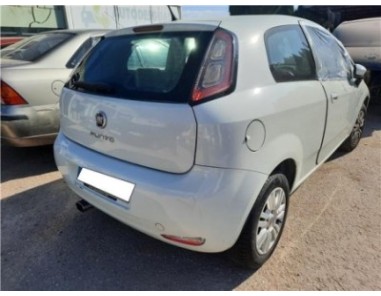 Piloto Trasero Derecho Fiat PUNTO / GRANDE PUNTO  1 2