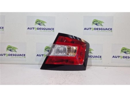 Piloto Trasero Derecho Skoda Fabia  1 0 Business [1 0 Ltr  - 55 kW MPI]