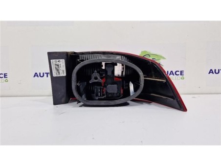 Piloto Trasero Izquierdo Renault Laguna II  1 9 Authentique [1 9 Ltr  - 88 kW dCi Diesel]