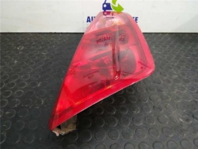 Piloto Trasero Derecho Fiat PUNTO 1 3 16V JTD