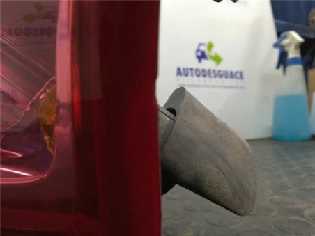 Piloto Trasero Derecho Fiat PUNTO 1 3 16V JTD 