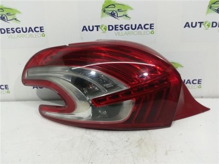 Piloto Trasero Izquierdo Peugeot 208  1 6 Access [1 6 Ltr  - 55 kW Blue-HDI FAP]