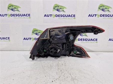 Piloto Trasero Izquierdo Peugeot 308  1 6 Access [1 6 Ltr  - 68 kW HDi FAP]