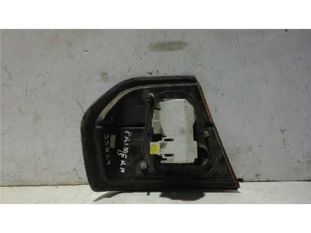 Piloto Trasero Derecho Nissan PRIMERA BERL /FAMILIAR 1 6 16V 