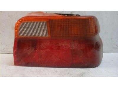 Piloto Trasero Derecho Ford ESCORT BERL /TURNIER * 2