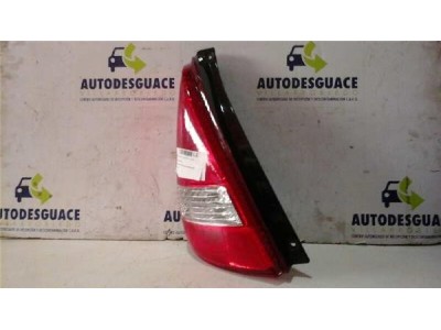 Piloto Trasero Izquierdo Suzuki LIANA RH 1 4 16V DDiS D  2