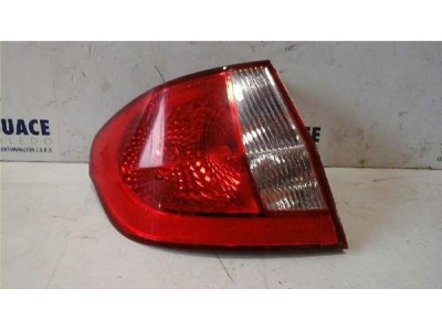 Piloto Trasero Izquierdo Hyundai GETZ 1 5 CRDi  2