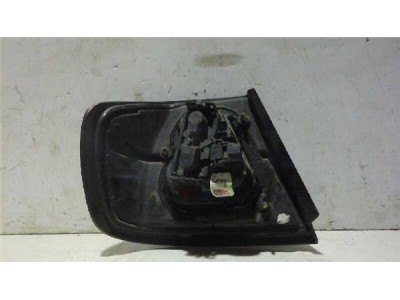 Piloto Trasero Derecho Nissan PRIMERA BERLINA 2 0 Turbodiesel