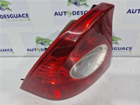 Piloto Trasero Izquierdo Ford FOCUS II Sedán  1 8 TDCi